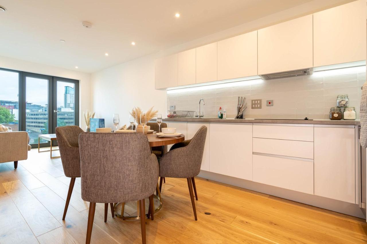 Luxe 1 Bedroom Comfy Apartment - City Centre Birmingham Bagian luar foto